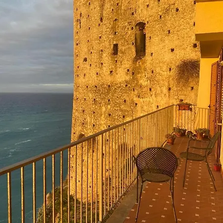 Terrazzino D'amare Tropea