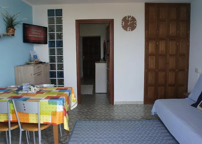 דירה Terrazzino D'amare טרופאה