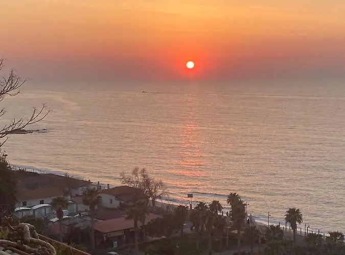 דירה Terrazzino D'amare טרופאה